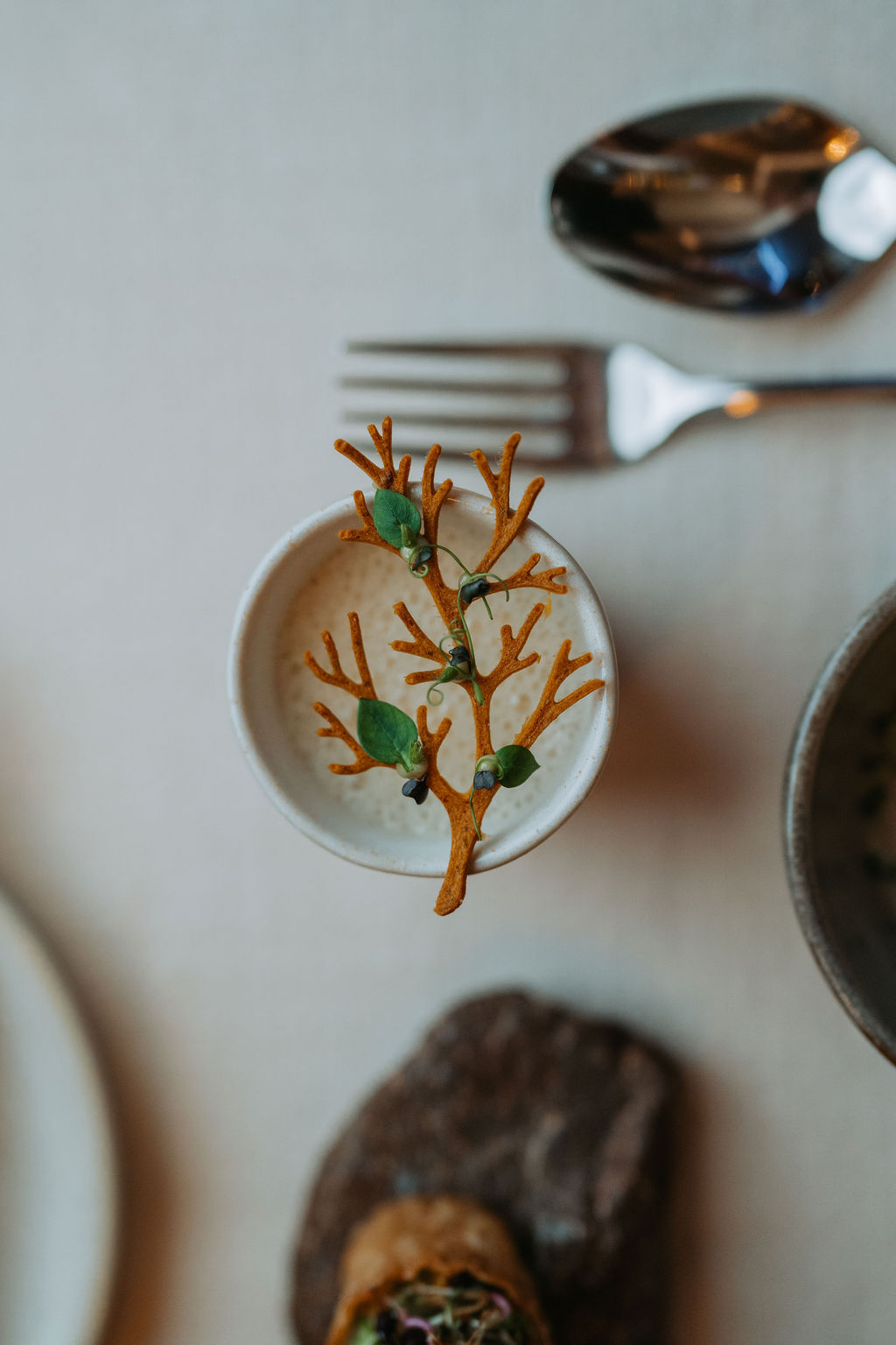 Vegetarisches Gericht mit saisonalem Gemüse aus der Seelen.Küche am Weissensee Hotel zum Weissensee