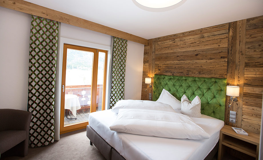 Doppelzimmer Standard Hotel Gasthof Weissensee Kärnten